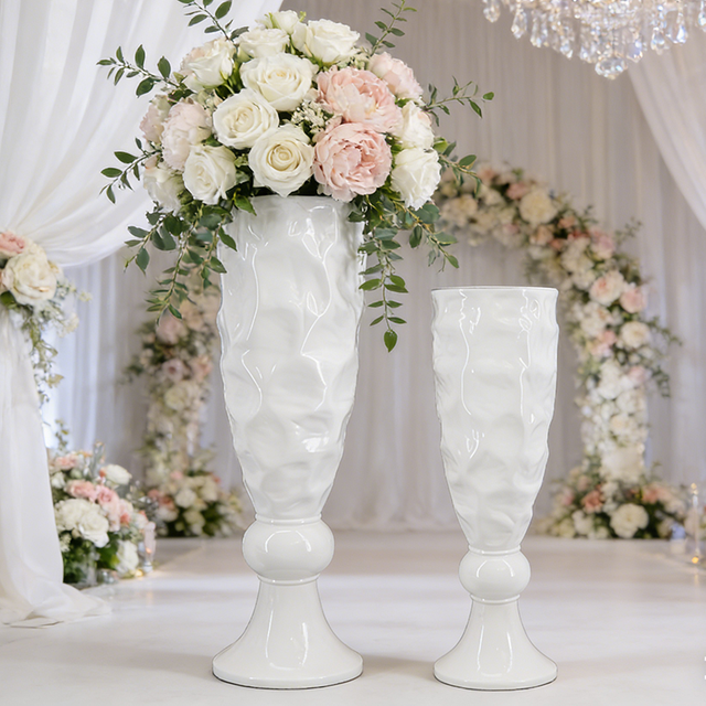 Spiral Shaped Gold Flower Planter for Graden Decoration 