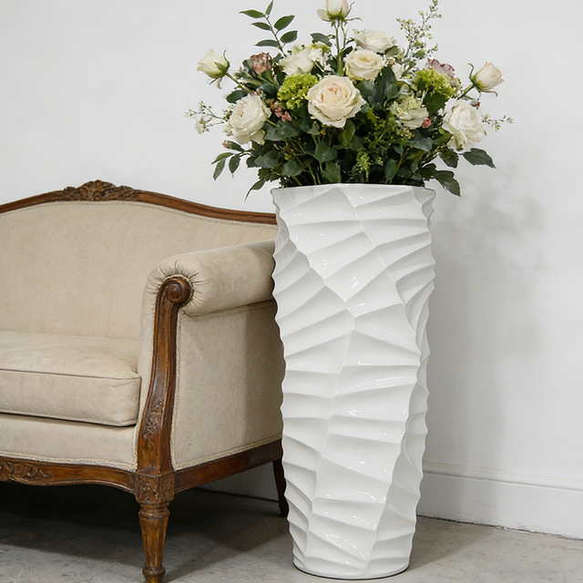 White Modern Fibreglass Planters for Wholesale Office Decoration with Big Size