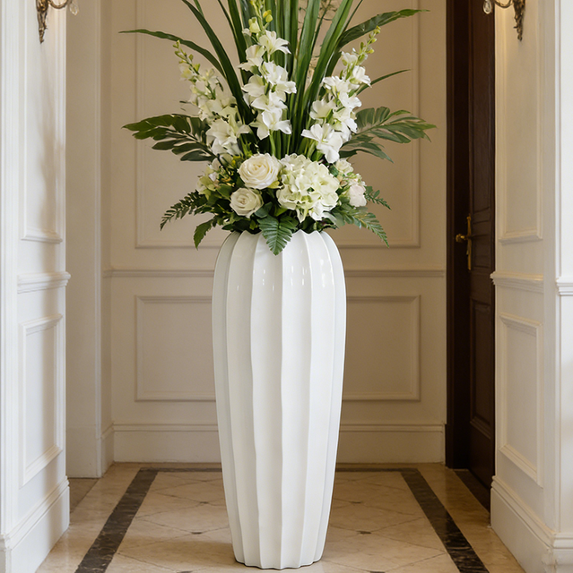 Silver Artificial Flower Planting Pots for Garden Decoration