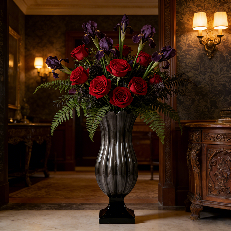 Black Flower Shaped Planting Planter for Office Decoration 