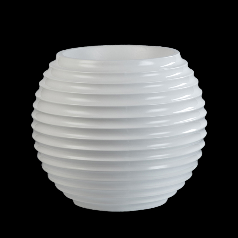 Durable Quality Nordic Glossy White Ball Shape Fiberglass Table Flower Pots