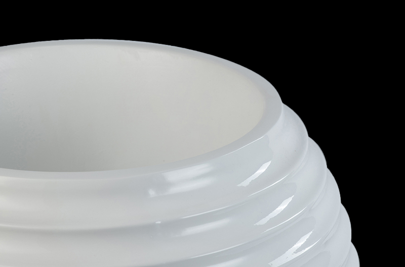 Glossy White Ball Shape Fiberglass Flower Pots