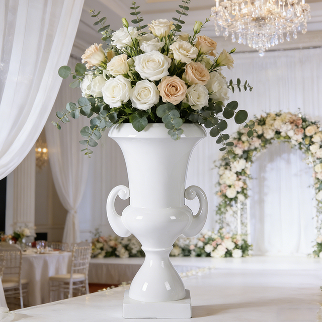 Modern White Round Fiberglass Flower Flower Pots for Garden Decoration 