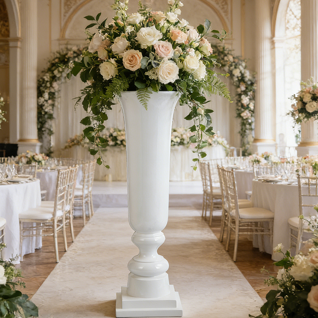 Cup Shape Glossy White Morden Fiberglass Plant Pot for Entry of House